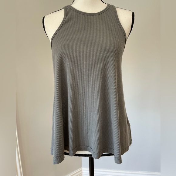 Free People long beach razor back tank top in size small made in the USA - Picture 1 of 6